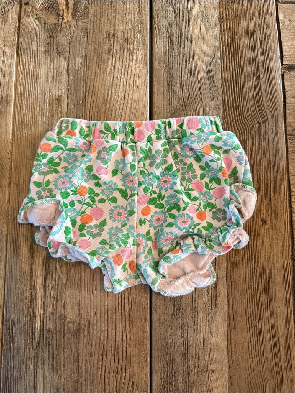 The Beaufort Bonnet Company Ruffle Shorts 12-18 Months